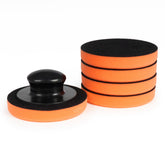 Fünf Wachs-Applikatorpads mit Klett-Halter