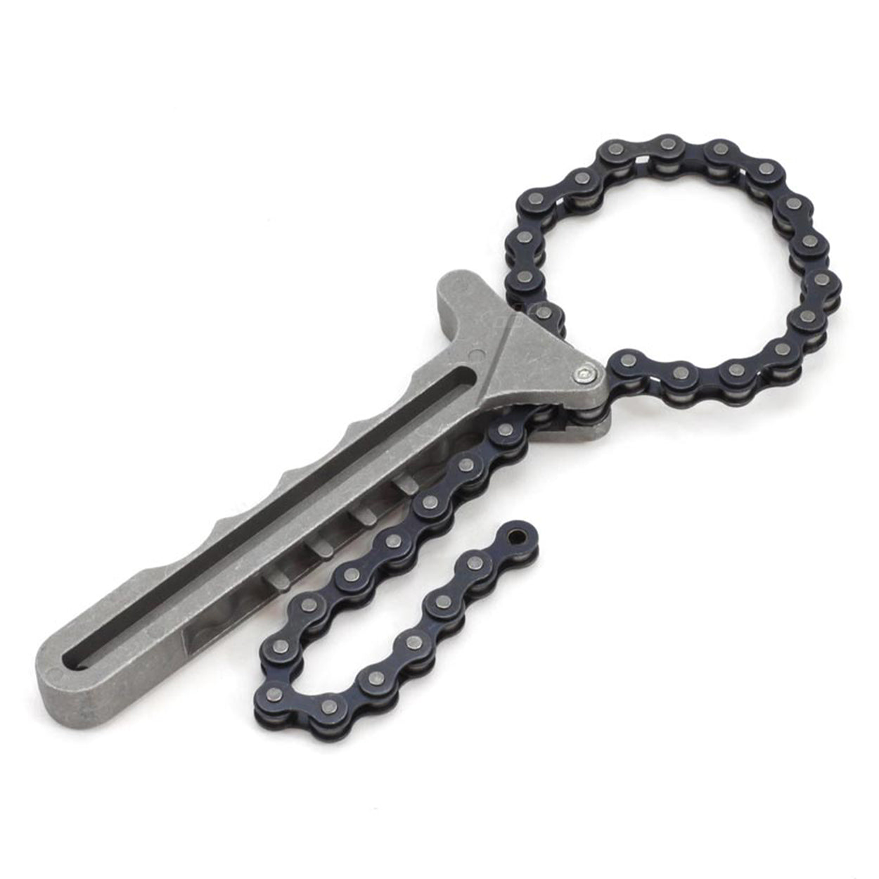 Chain wrench for oil filter with metal handle