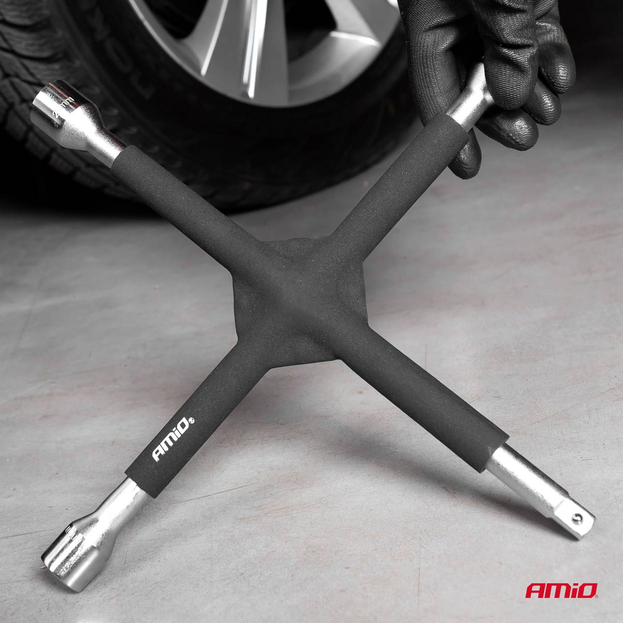 Kerékkulc kerékcseréhez