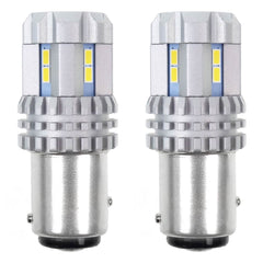 LED-lampa med BAY15D-sockel och vitt ljus
