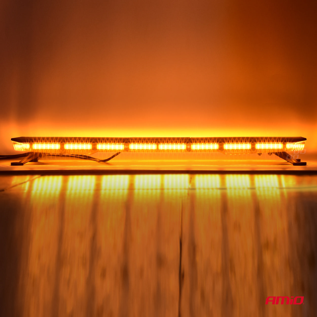 LED warning light bar in plastic construction