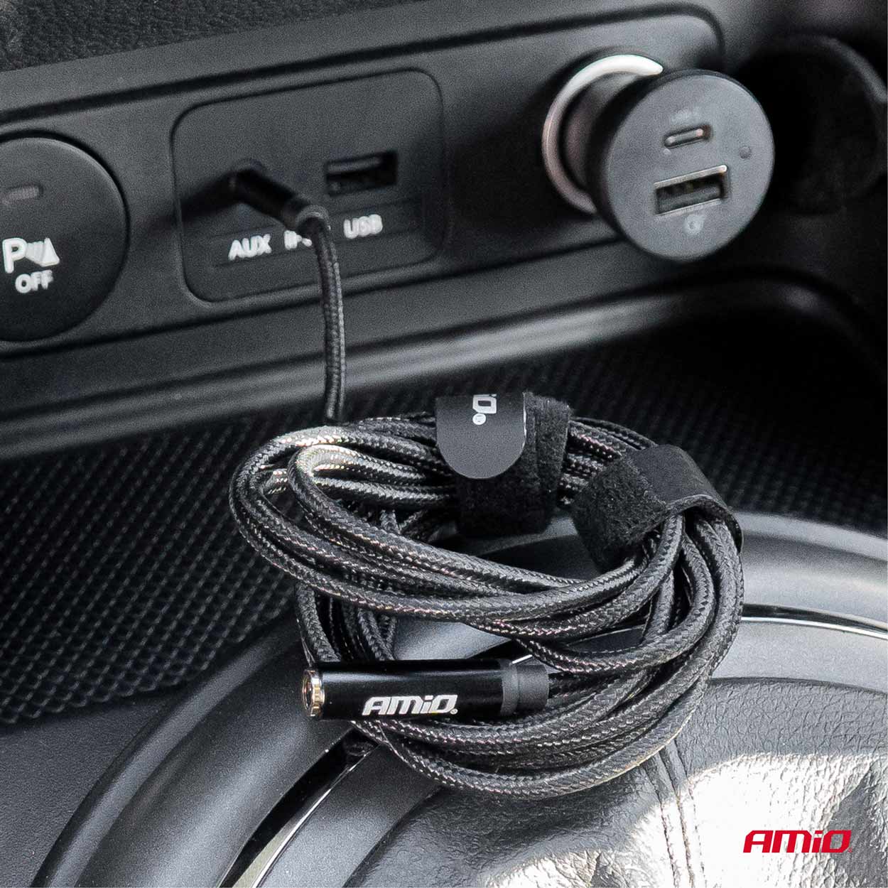 2 meter AUX-kabel med 3,5 mm mini-jack