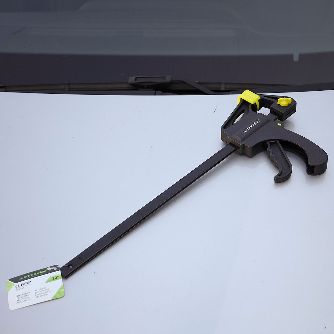 Serre-joint Quick F transformable en écarteur