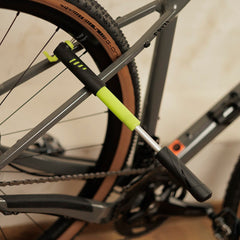 Mini pompe à main avec capacité maximale de 8 bars