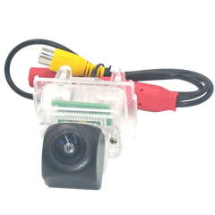 Bakkamera Mercedes-Benz W204 (nummerpladelys)