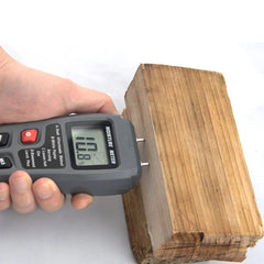 Digitales Holzfeuchtemessgerät mit LCD-Display – Feuchtigkeitsmesser für Holz und Brennholz 