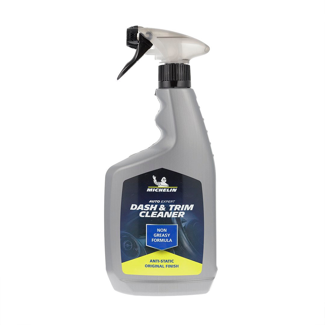 Cockpitpflege mit mattem Finish, 650 ml